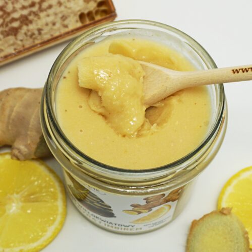 miód z dodatkiem cytryny i imbiru z góry